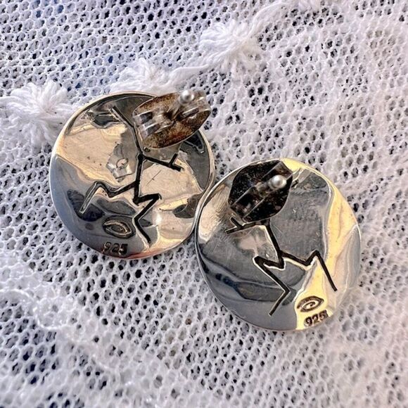 Vintage MICHOU Sterling Petroglyph Button Post Earrings - Picture 4 of 9